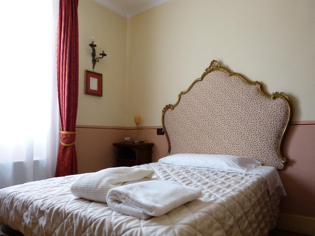 フィレンツェ Villino Il Magnifico Bed & Breakfast 部屋 写真